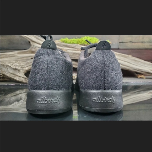 Allbirds - Picture 4 of 12